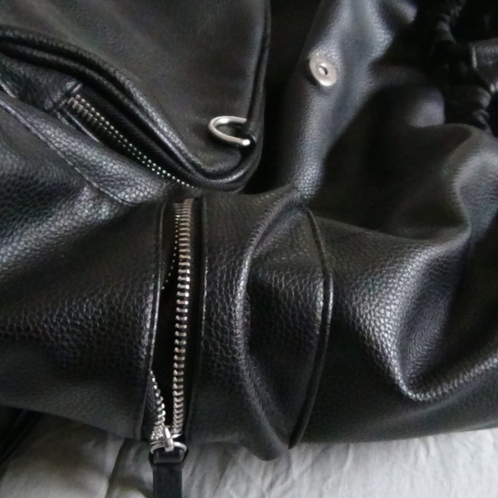 Backpack Large - Picture 3 of 4